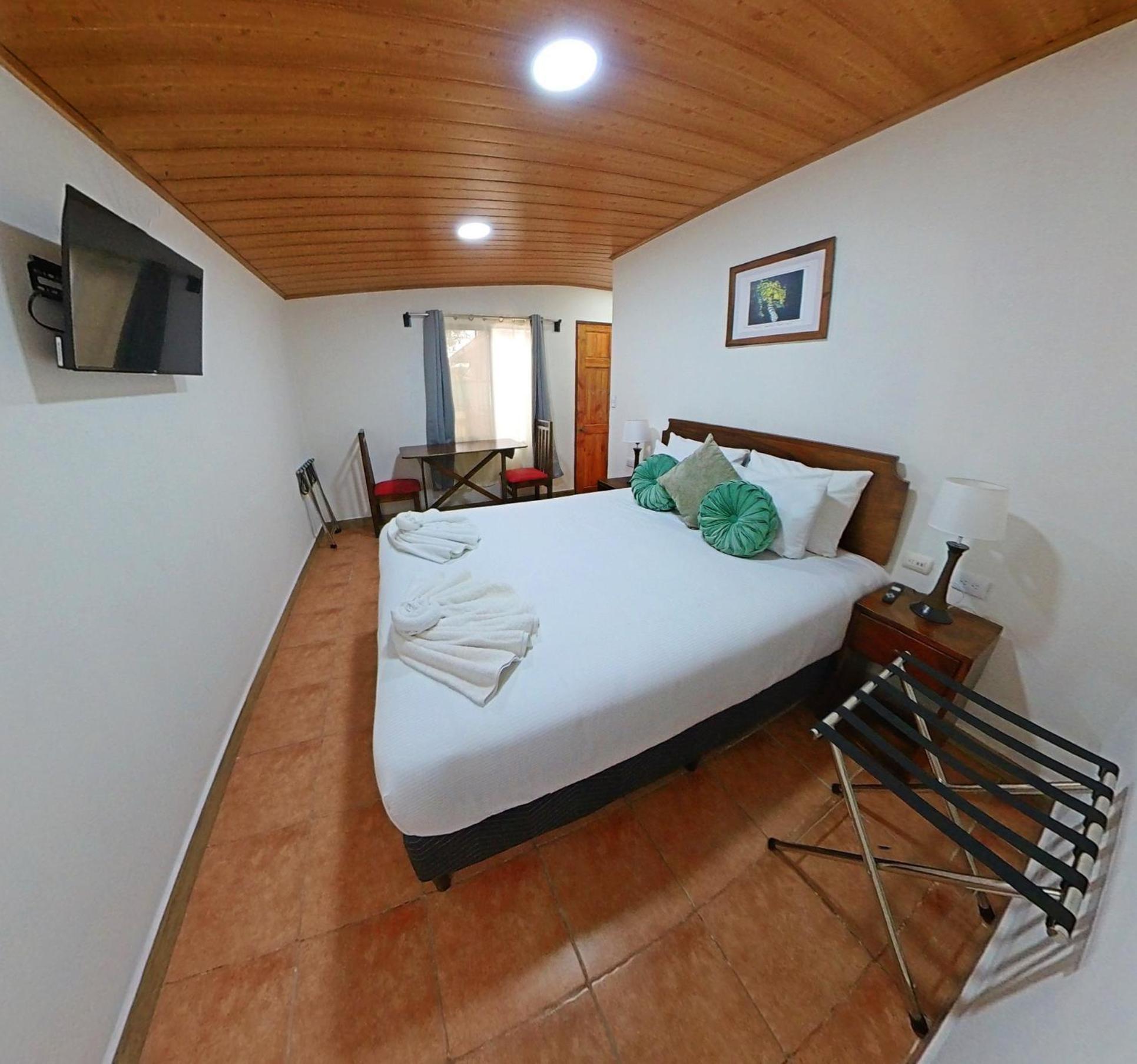 Casa Jungle Monteverde B&B Ngoại thất bức ảnh