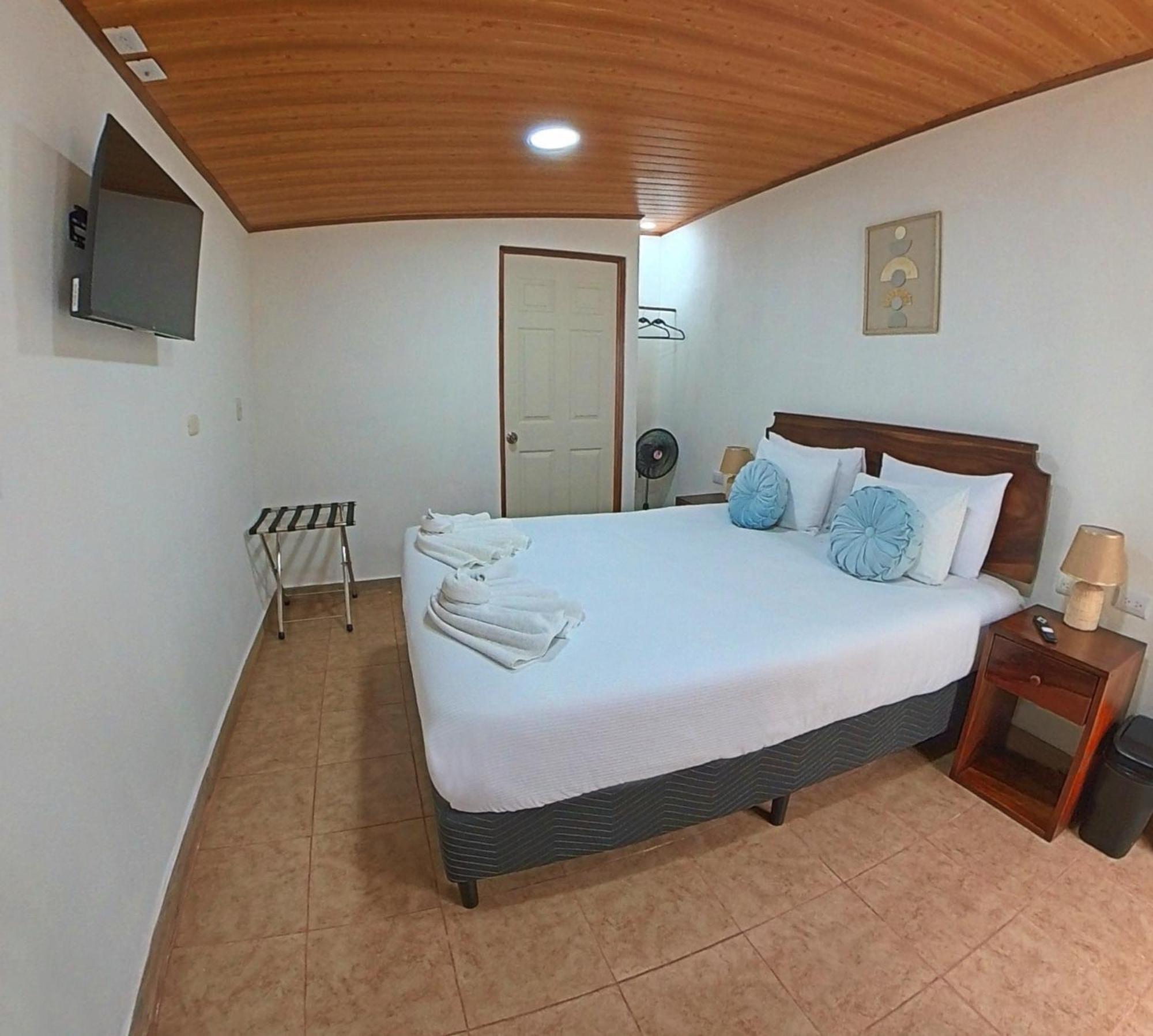Casa Jungle Monteverde B&B Ngoại thất bức ảnh